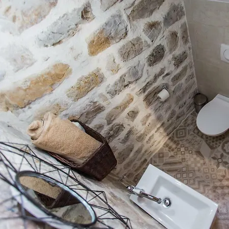 Apartamento Filipa & Bianca Kaštela